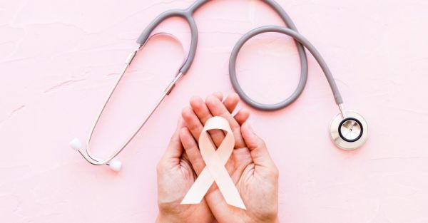 Boule au sein signifie forcément cancer ?